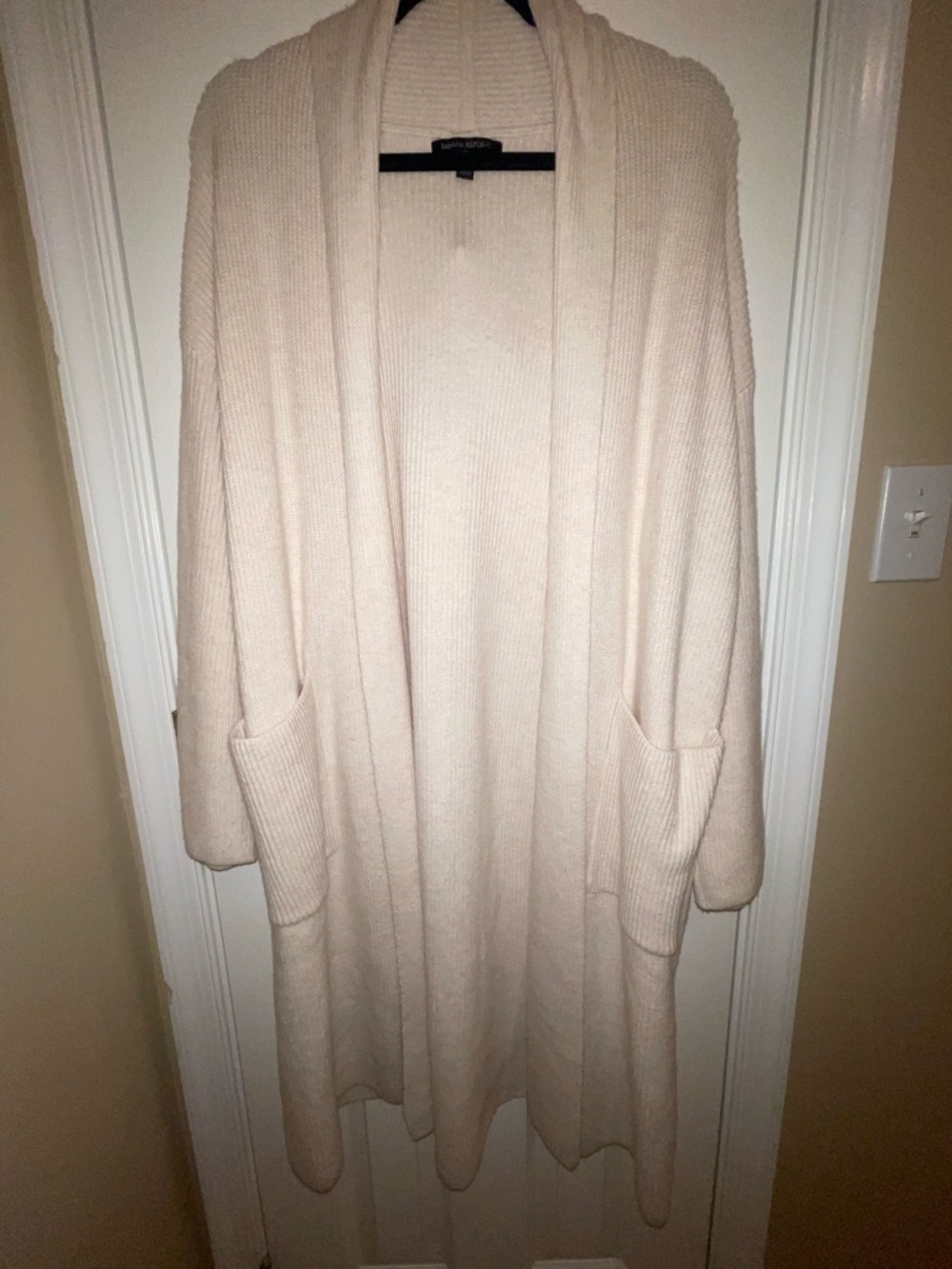 Banana Republic Cream Open-Front Long Cardigan